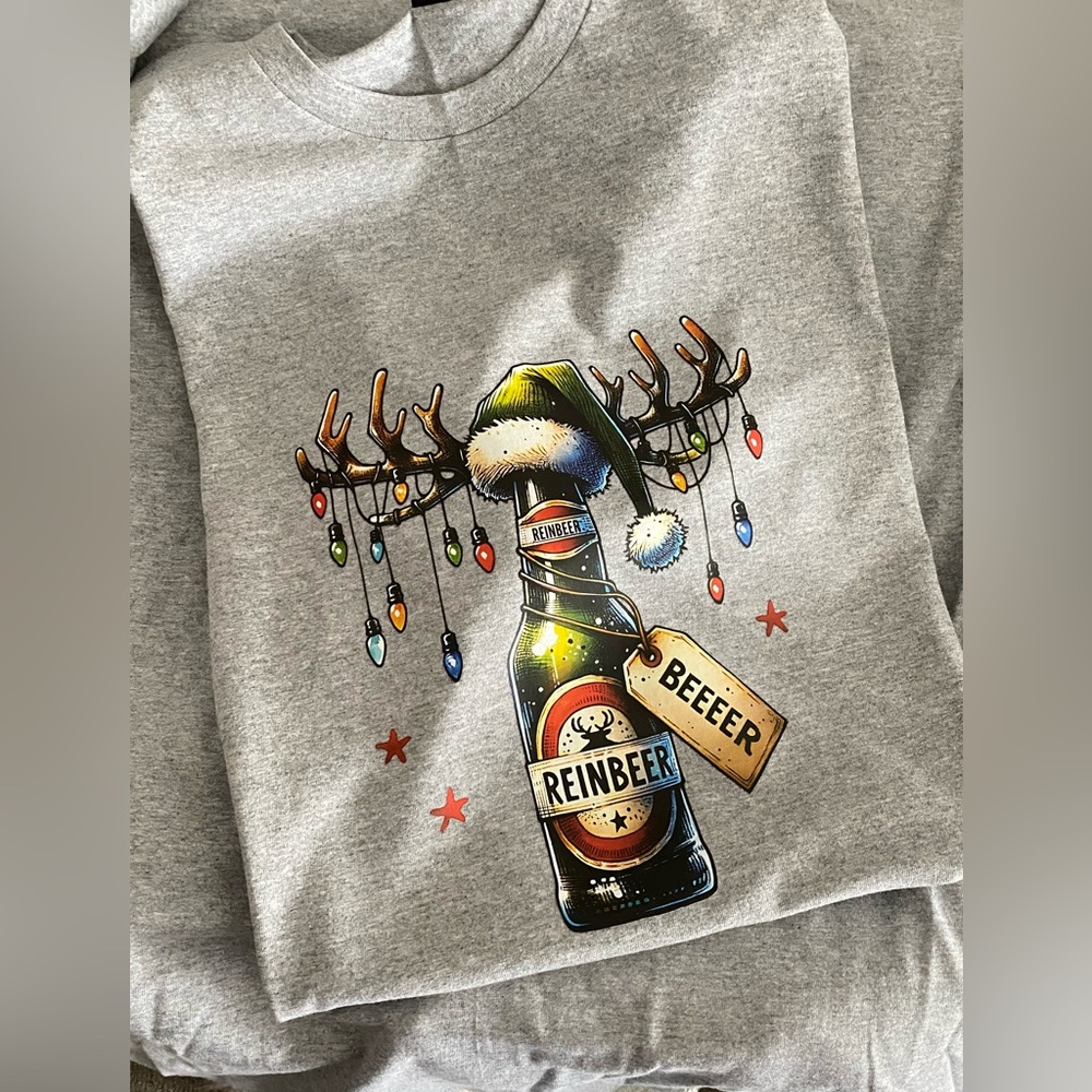 NEW - Christmas T-shirt